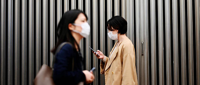 Thành phố Yamato muốn cấm người đi bộ sử dụng điện thoại di động